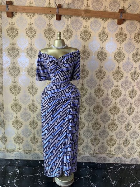 Robe Élégante à Motifs