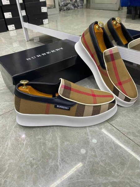 Burberry Mocassins Mode Homme