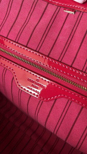 LOUIS VUITTON TOTE GM ROSE