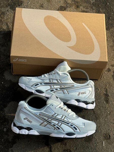 Chaussures de Running Asics