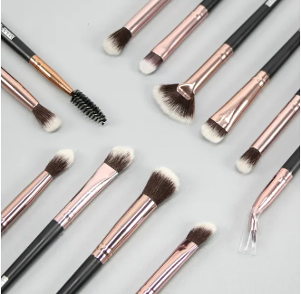 MAANGE 12 pcs/lot Makeup Brushes Set Eye Shadow Blending Eyeliner