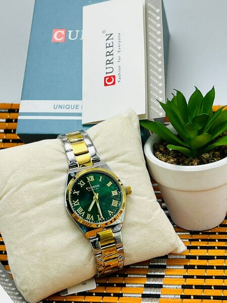 MONTRE FEMME ORIGINALE