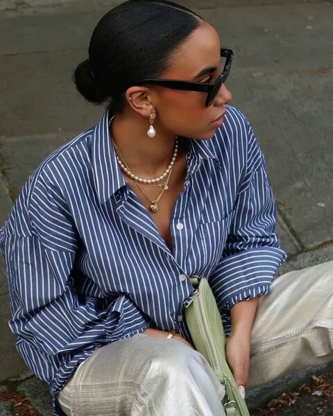 Chemise à rayures bleue