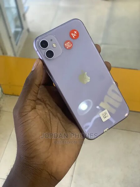 iPhone 11 Plus 128 GB