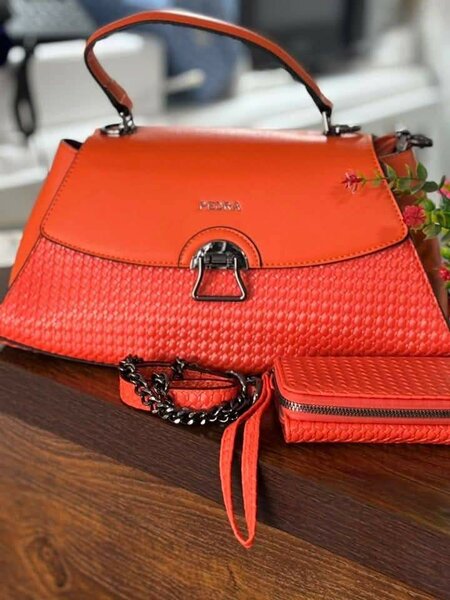 Sac à main élégant Pedra