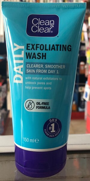 CLEAN & CLEAR DAILY EXFOLIATING WASH 150ML