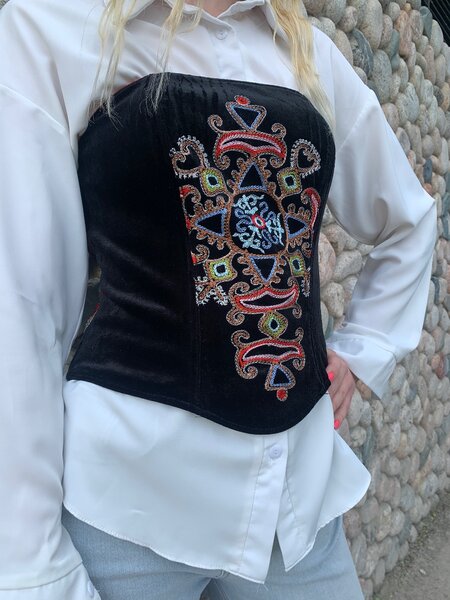 Корсеты с Орнаментом