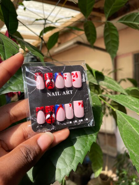 Kit de Faux Ongles Artistiques