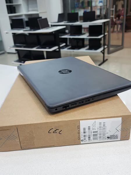 Hp notebook G7 