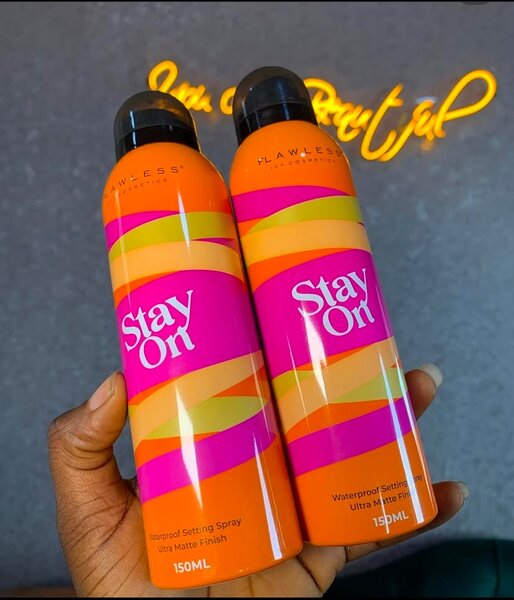 Spray Fixateur Maquillage Étanche