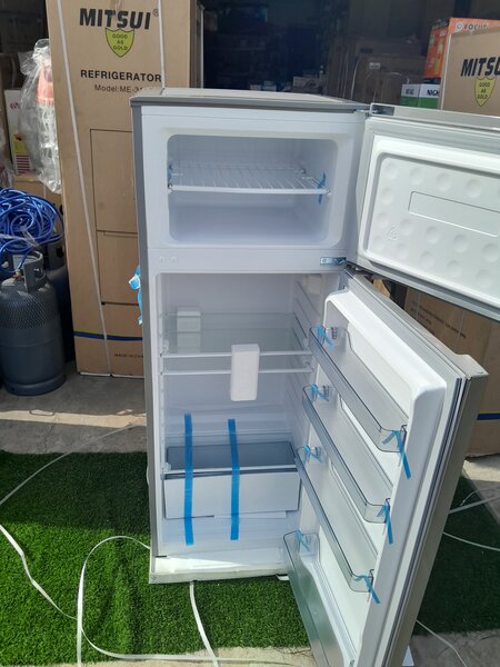 MITSUI DURABLE DOUBLE DOOR FRIDGE 212 LITRES
