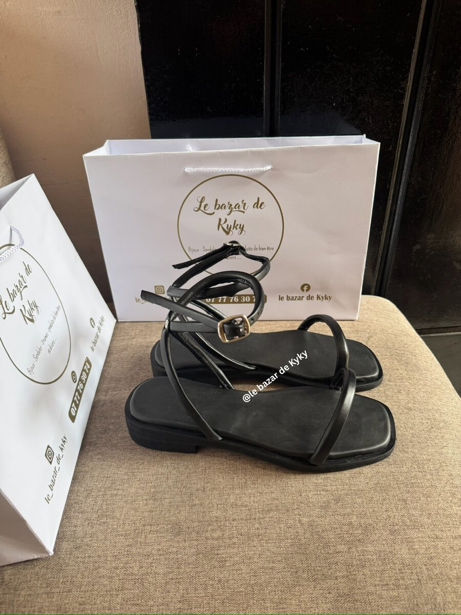 Sandales Élégantes Noires