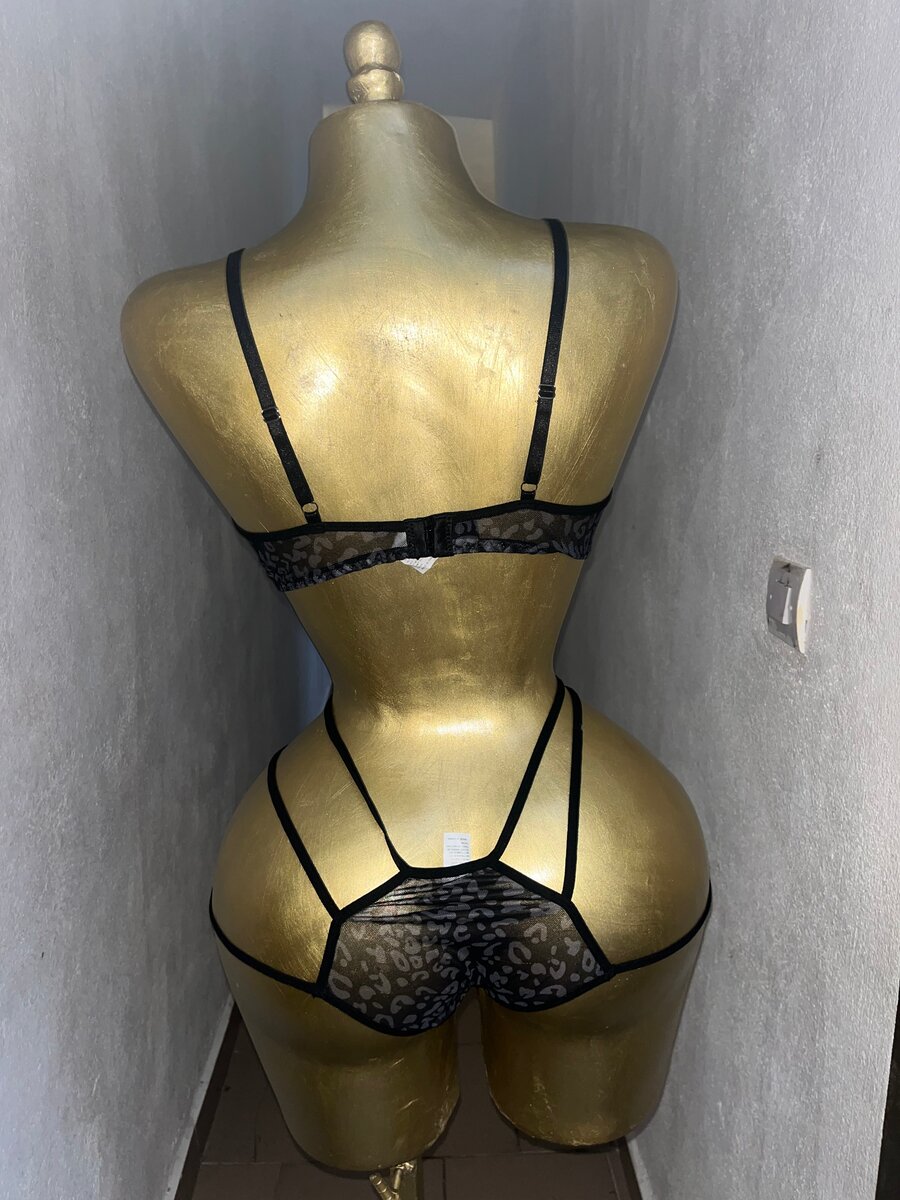 Ensemble lingerie léopard sexy