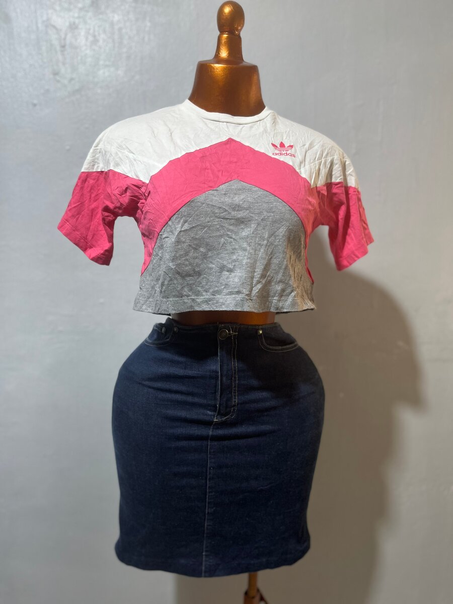 Robe féminine d'été élégante