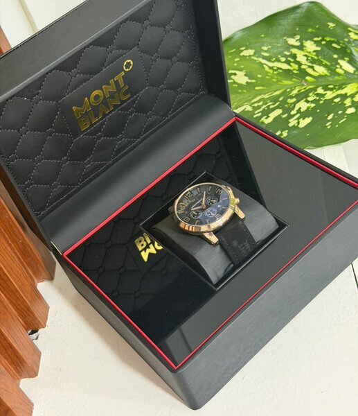 Montre Montblanc neuve or/acier noir coffret chrono édition 2024
