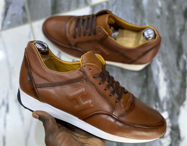 chaussures marron pour hommes  m099
