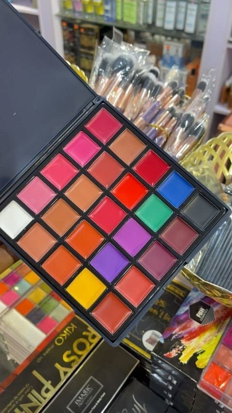 Lipstick palette