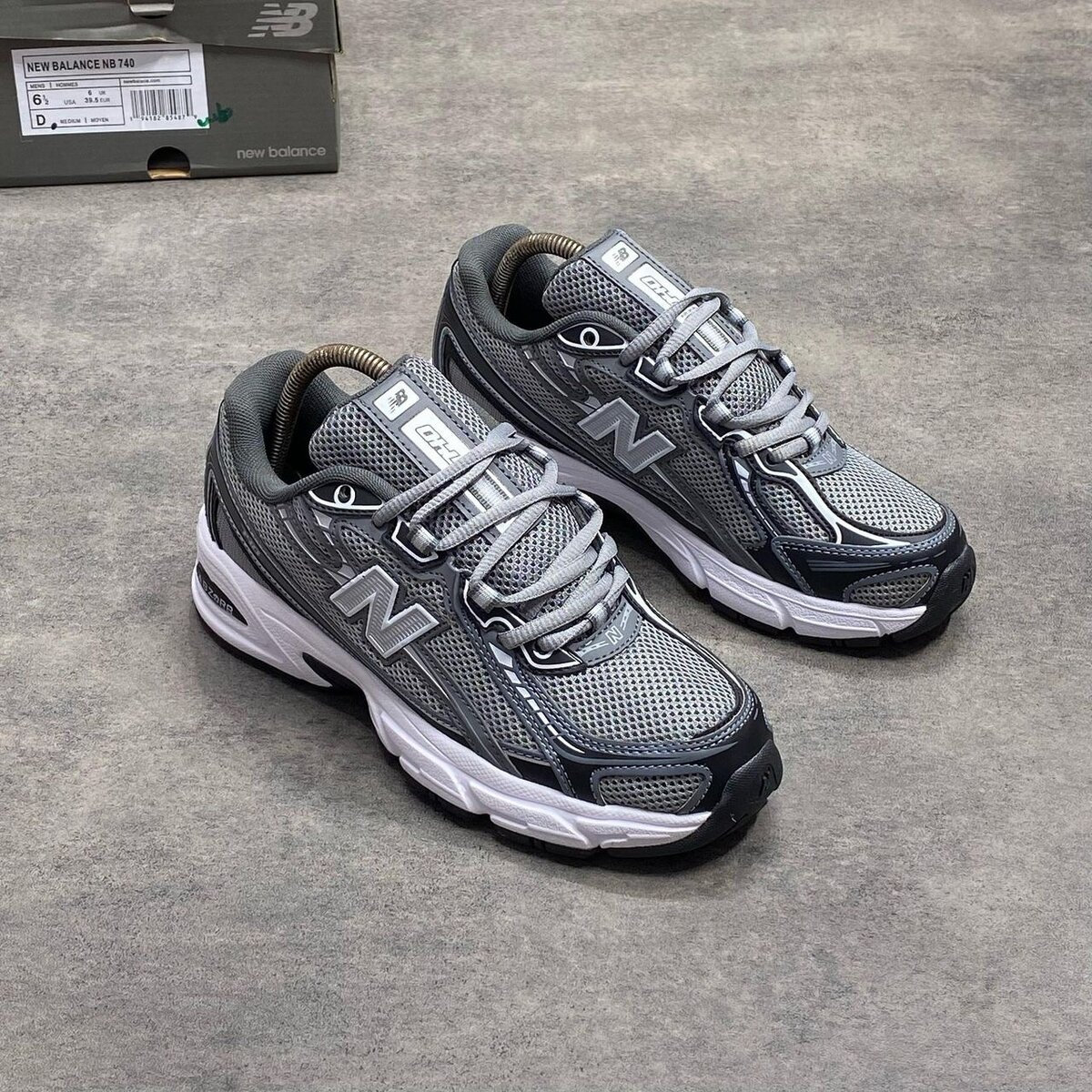 Baskets New Balance 1906R Gris