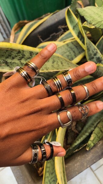 Bijou en acier inoxydable