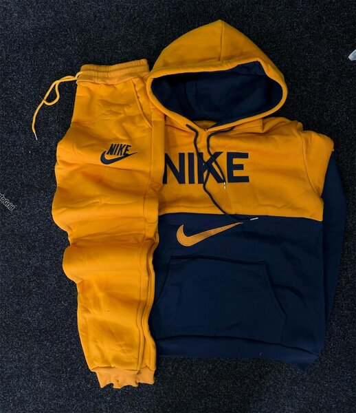 Ensemble de survêtement Nike
