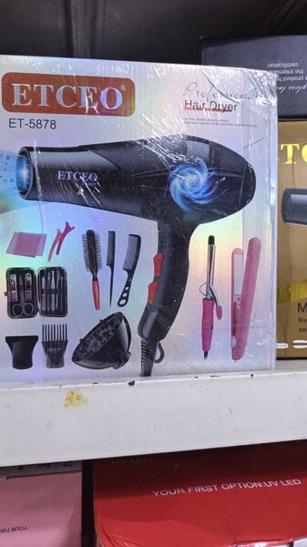 Sèche-cheveux ETCEO professionnel