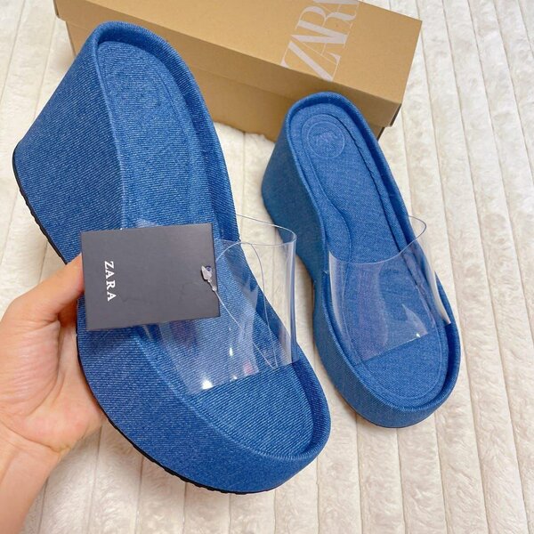 Sandales à plateformes bleues