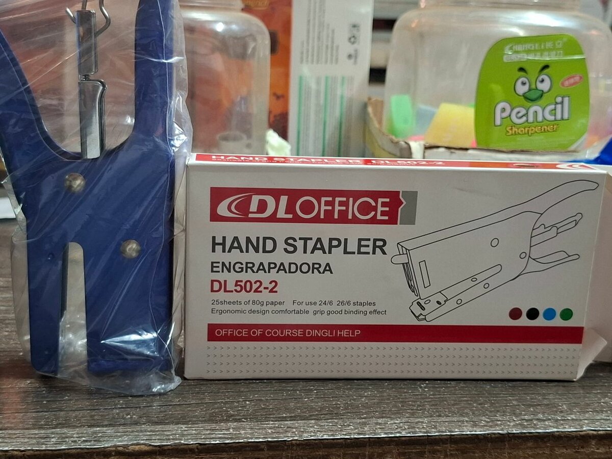 Grand pour les agrafes 24/6...