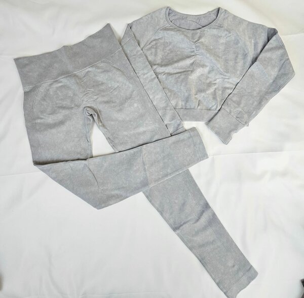 Женский спортивный костюм  размерная сетка S M L