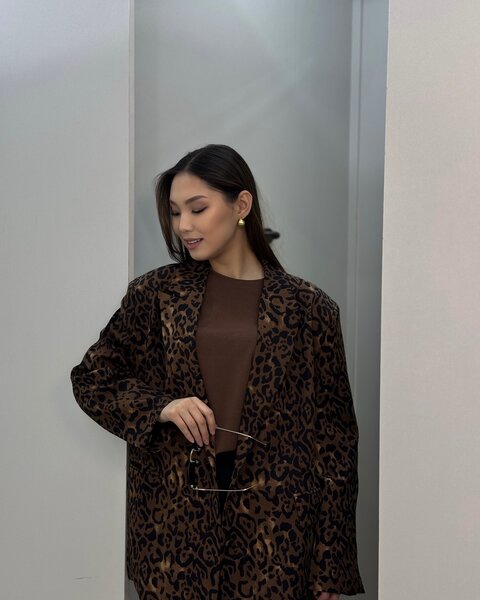Пиджак леопард