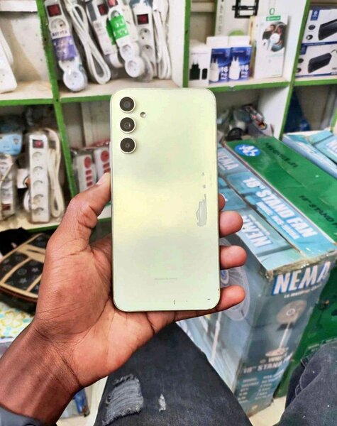 Smartphone élégant 5G