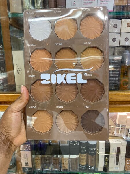 Palette de poudre compacte