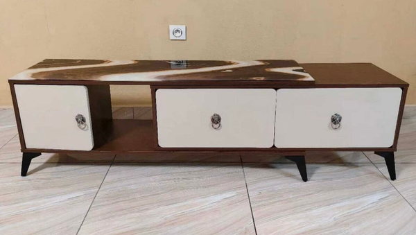 Meuble TV en bois élégant