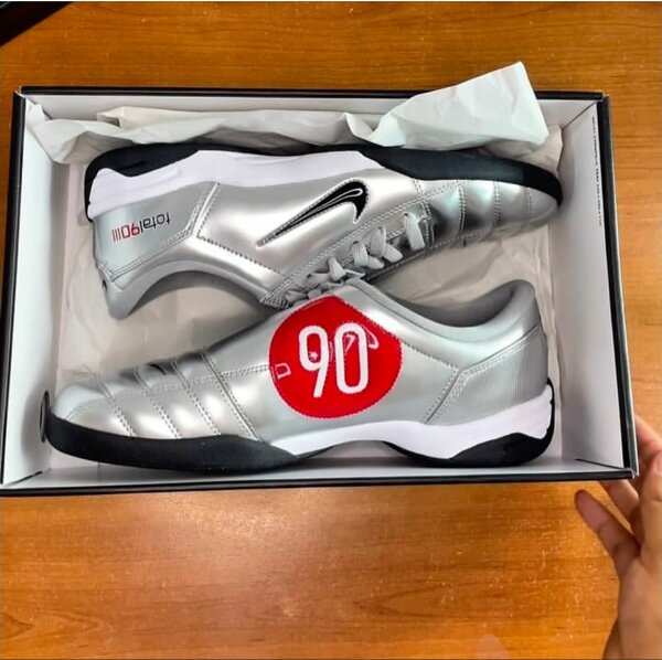 Nike total 90 sp