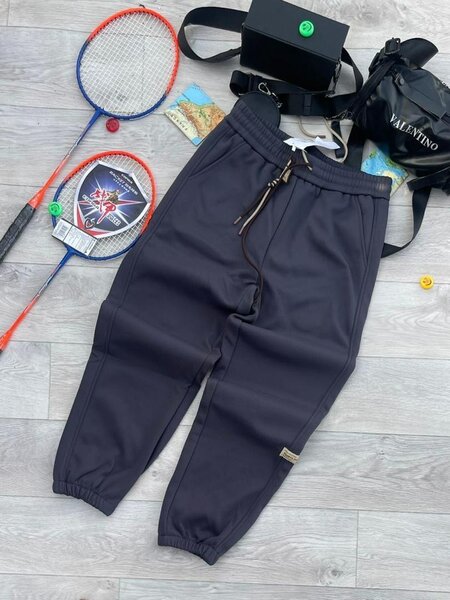 Pantalon de sport noir élégant