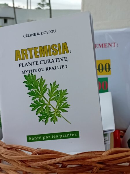 Livre "Artemisia - Plante Curative"