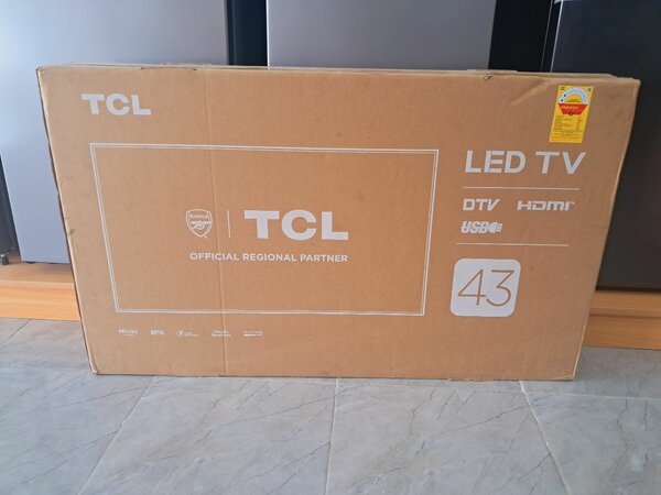 Brand new TCL 43 digital Satellite television