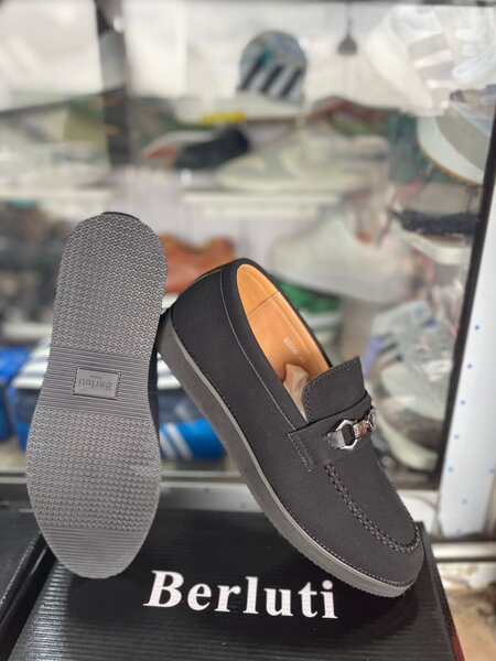 Mocassins élégants en cuir