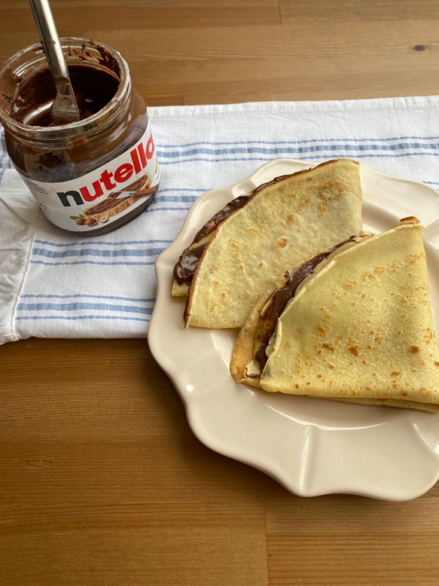 Crêpes natures et nuttela