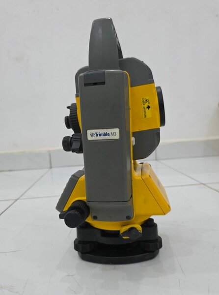 Station totale Trimble M3
