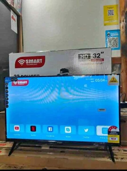 Téléviseur LED 32" HD Smart