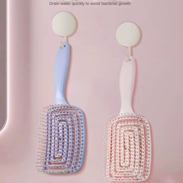 Brosse à cheveux ventilée