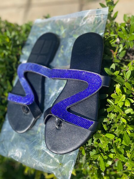 Ladies Easy wear slides