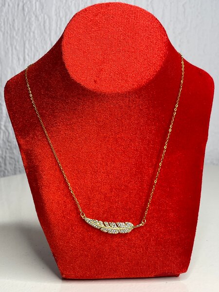 Collier plume dorée