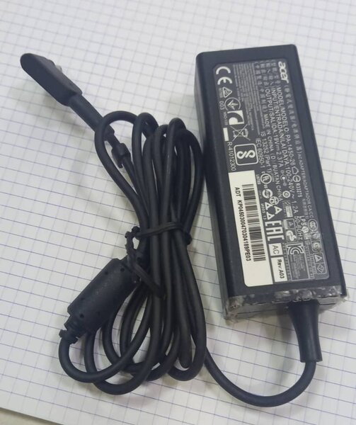 Chargeur Acer 65W Portable