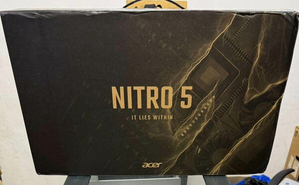 Acer Nitro 5 AN517 Gaming Laptop