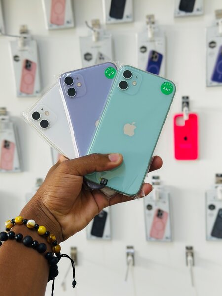 Fully functional iPhone 11