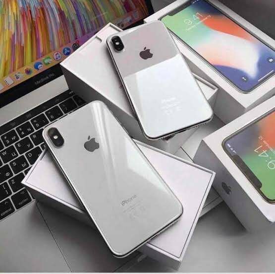 iPhone X 64GB Argent