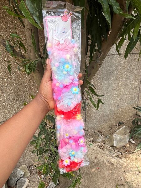 Épingles à cheveux en fleurs colorées