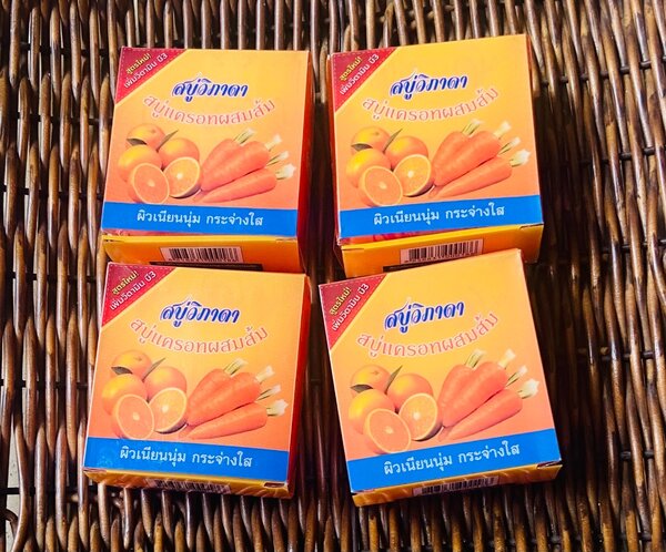 4Savon aux carottes et oranges