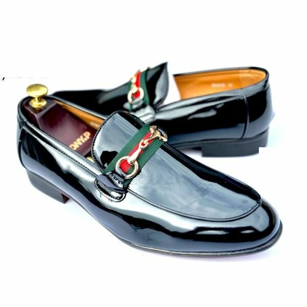 Formal Gucci Mirror Slip-on Shoe for Men